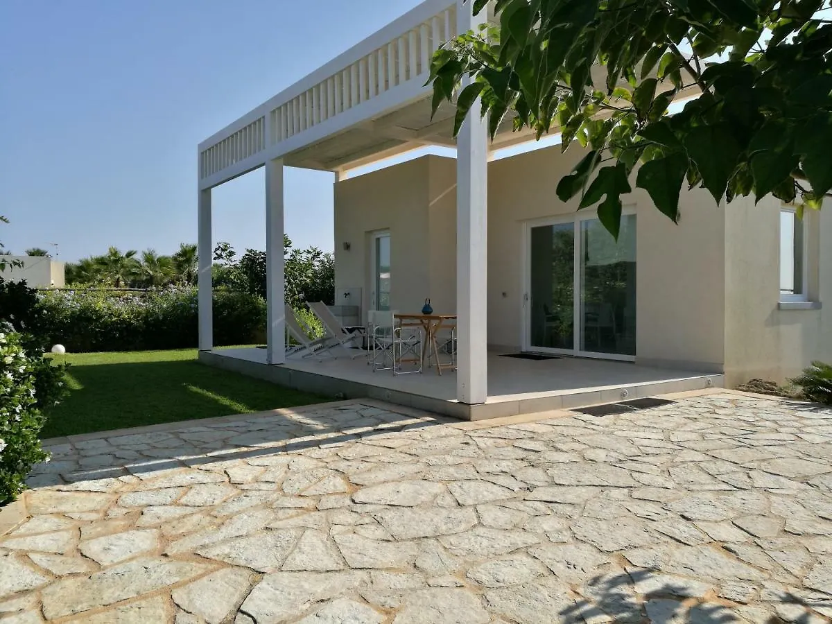La Conchiglia Villa Petrosino Holiday home
